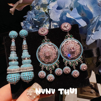 Σκουλαρίκια – Ζιρκόν σταγόνες με γεωμετρικό σχήμα, επεξεργασία ζιρκόνιο, ασημένια βύσματα στα αυτιά, στυλ παλάτι