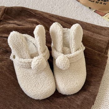 Ženske Baotou papuče sa suede gornjim dijelom, lukasti vrh prsta, unutarnja od sintetičke kože, gumeni potplat, izlazak jeseni 2025