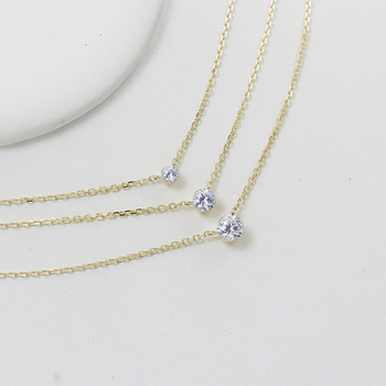 Dunli Jewelry Minimalistički lančić s jednim moissanitnim dijamantom, nevidljiva ugradnja, srebro 925, križni lanac