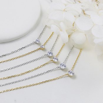 Dunli Jewelry Minimalistički lančić s jednim moissanitnim dijamantom, nevidljiva ugradnja, srebro 925, križni lanac