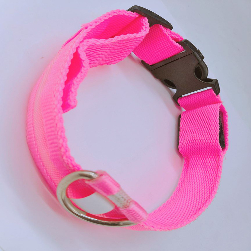 USB-töltéses LED-kutya- és macskanyakörv dekoratív részletekkel, kétoldalas világítással