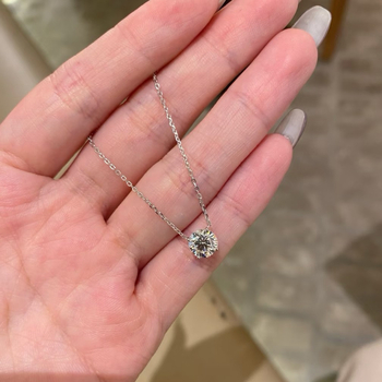 Ženski ogrlicu od srebra S925, Moissanit 1 ct, četiri kandže, lanac ključne kosti
