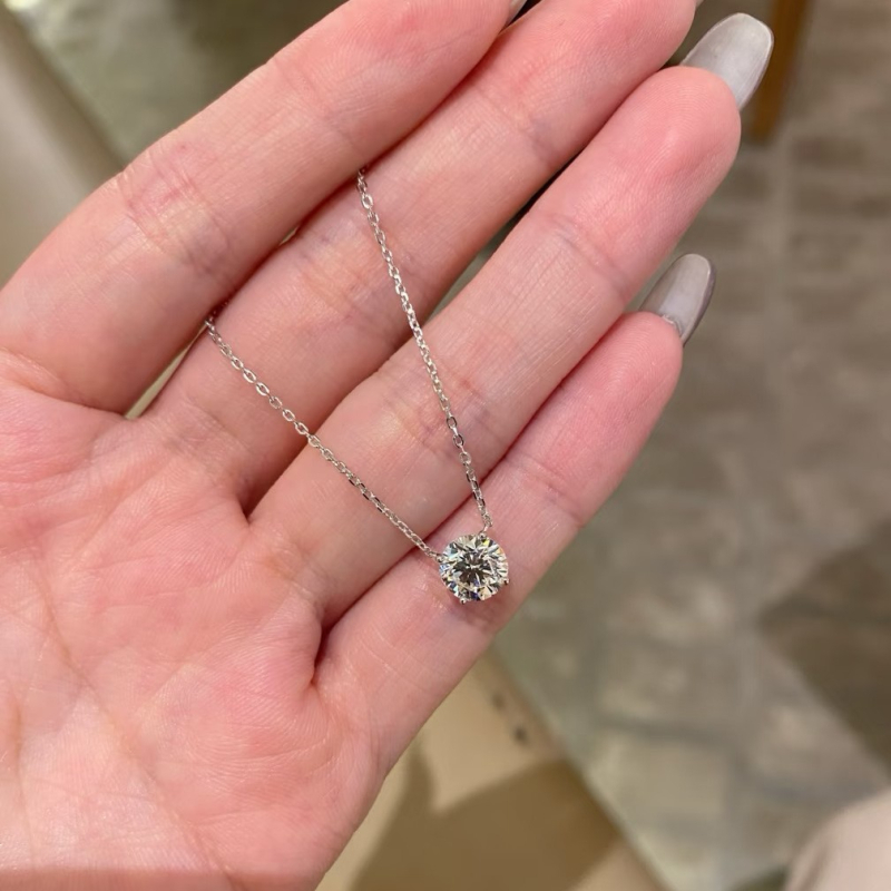 Ženski ogrlicu od srebra S925, Moissanit 1 ct, četiri kandže, lanac ključne kosti