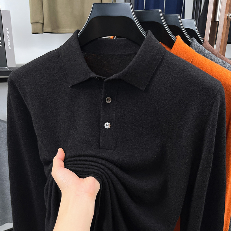 100% gyapjúból készült, finom kötésű férfi polo pulóver, galléros polo stílus, vékony, hosszú ujjú, 65-80 cm középmagas hossz