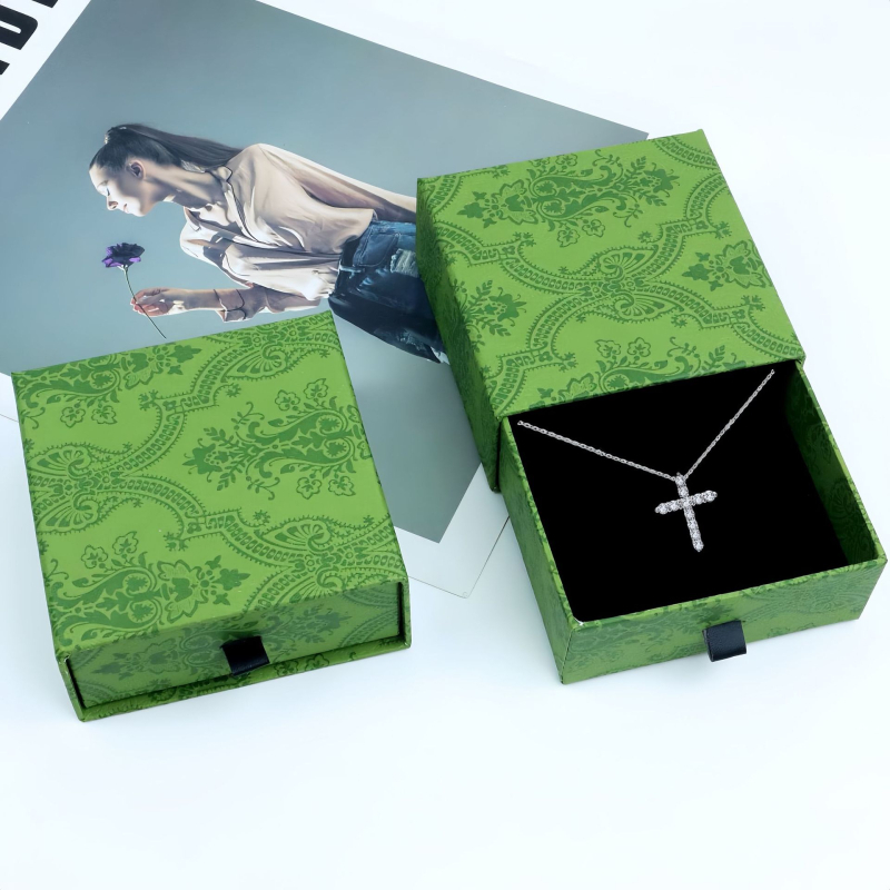 Ogrlica s križem, srebro 925, micropavé završna obrada, O-oblika lanac, unisex, oko 2,5 g