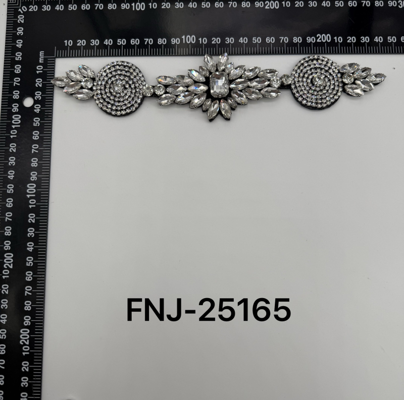 Dodatni ukrasni element za torbe i ručne radove - rhinestones i perle, cvjetni motiv na tkanini, serija Viscose, materijal: staklo, Wen xi