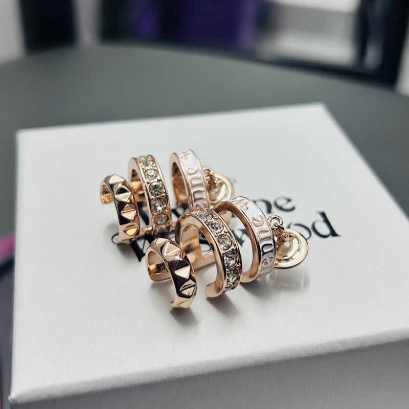 Ушни клипове от сплав – унисекс, минималистичен U-образен трислоен дизайн с буквен/текстов мотив и диамантени детайли, електроплатинг