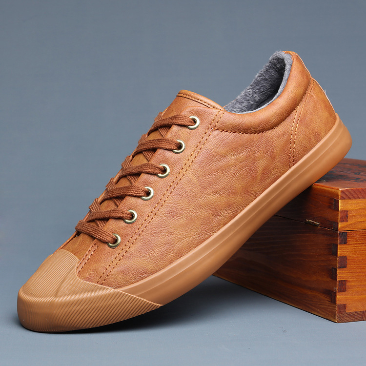 Muške casual slip-on loaferice, PU gornji dio, gumena potplat, okrugli nos, niska peta (1–3 cm), za sve sezone