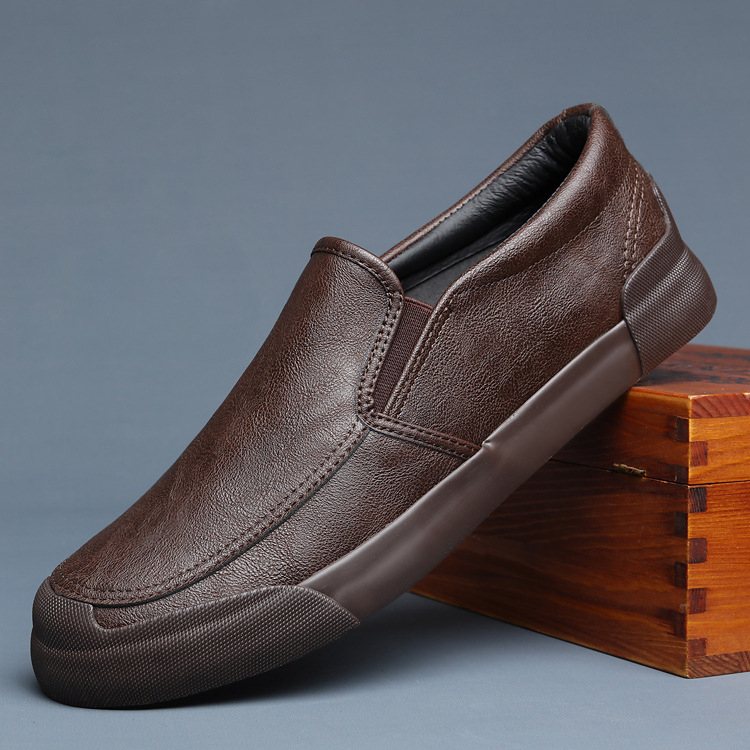 Muške casual slip-on loaferice, PU gornji dio, gumena potplat, okrugli nos, niska peta (1–3 cm), za sve sezone