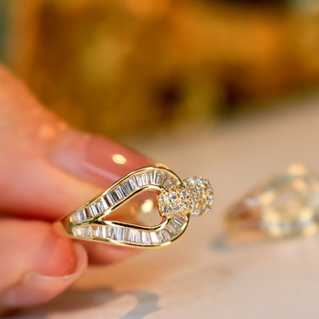 Otvoren bakreni prsten s geometrijskim oblikom i cirkonijom za žene, proljeće 2025