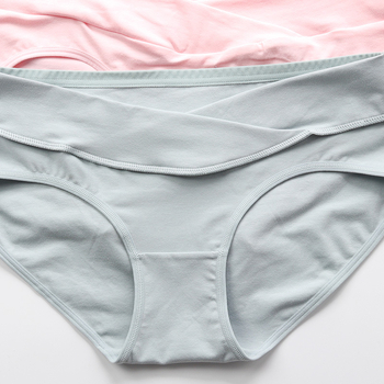 Chiloți de maternitate din bumbac, talie joasă, material 95–100% bumbac, căptușeală zonă intimă 95–100% bumbac