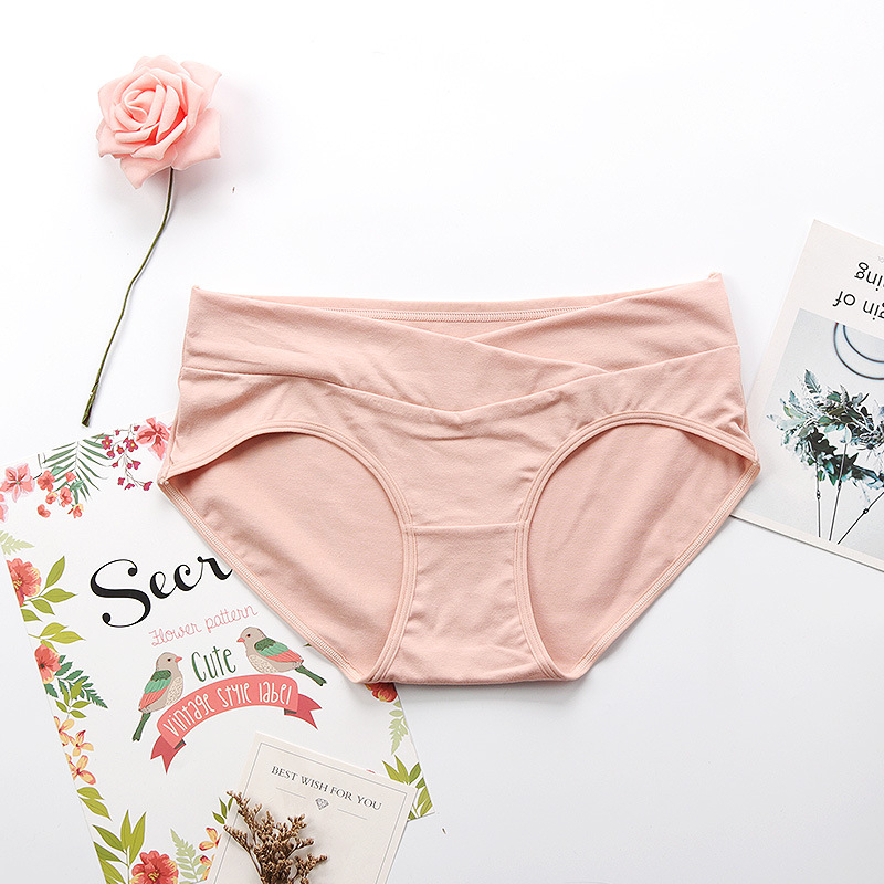 Chiloți de maternitate din bumbac, talie joasă, material 95–100% bumbac, căptușeală zonă intimă 95–100% bumbac