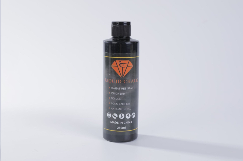 Магнезиев прах — Outstanding Sports; продуктова категория: магнезиев прах; лицензирана частна марка