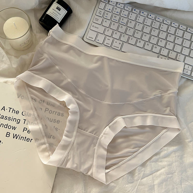Trudničko donje rublje, Ice Silk tkanina (80-90% najlon), visok struk, prozračno, podstava u preponama 100% pamuk