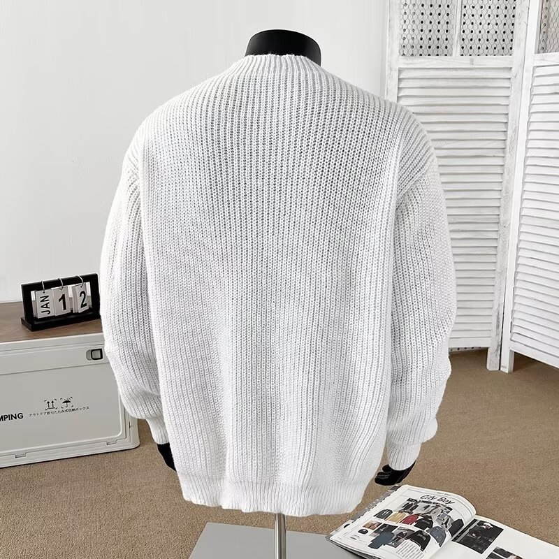 Muški džemper širokog kroja, vintage pleteni, s poluturtleneckom i nepravilnim dizajnom kopči, poliester mješavina