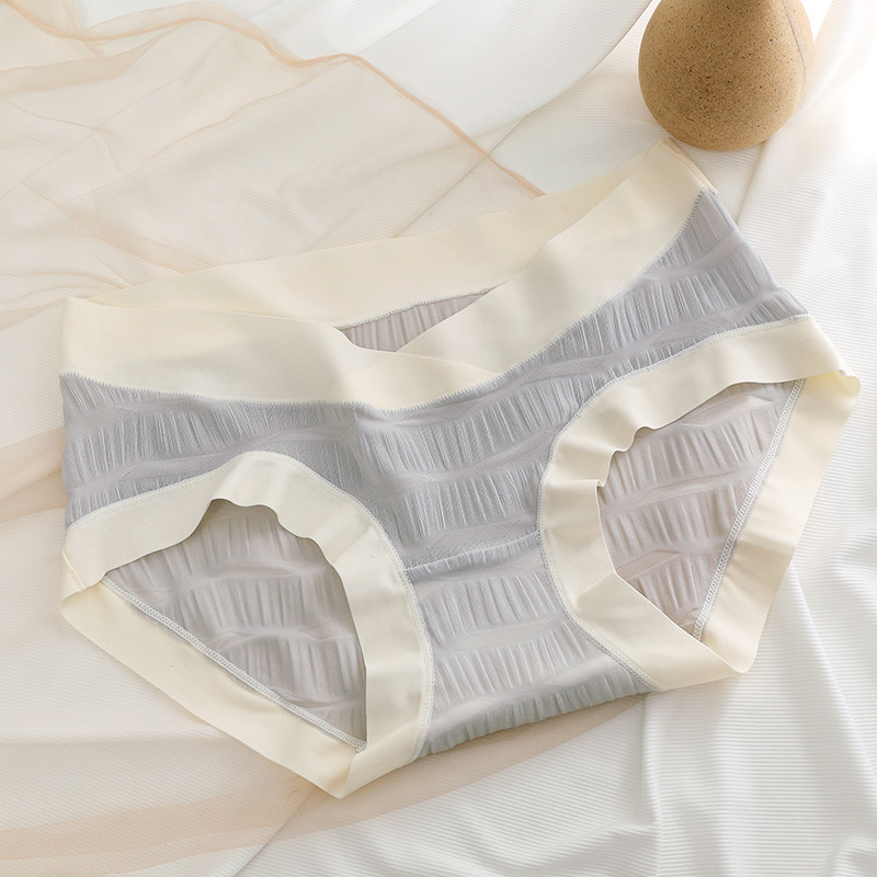 Kismama alsónemű – Ice Silk anyag, középmagas derekú, gyorsan száradó, antibakteriális, 100% selyem bélés