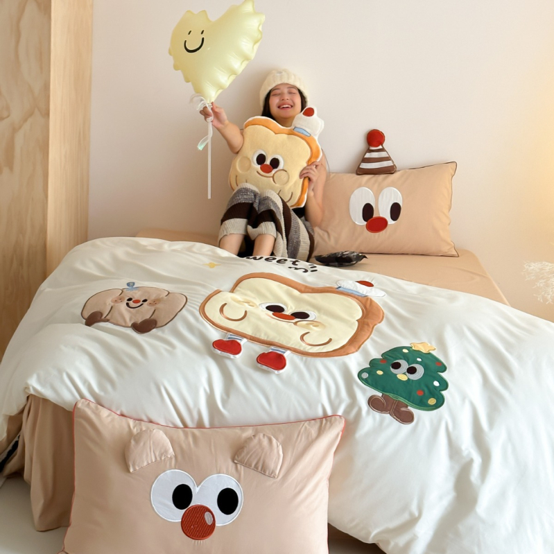 Koreai stílusú cartoon hímzett 100% pamut ágyneműkészlet, négy darabos, reaktív nyomtatás, súly 800-1000 g