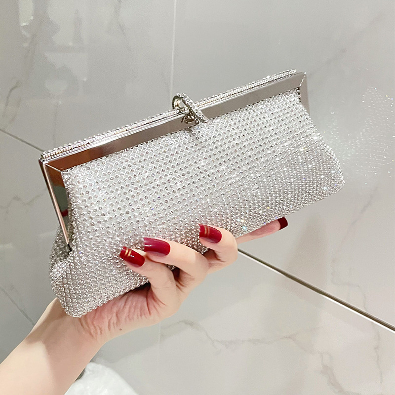 Éjszakai táska ötvözetből, poliészter bélés, vacsora-stílusú, vízszintes négyzet alakú, zárható zárás