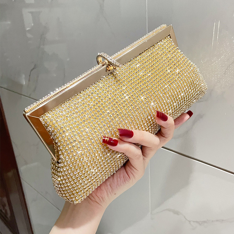 Éjszakai táska ötvözetből, poliészter bélés, vacsora-stílusú, vízszintes négyzet alakú, zárható zárás