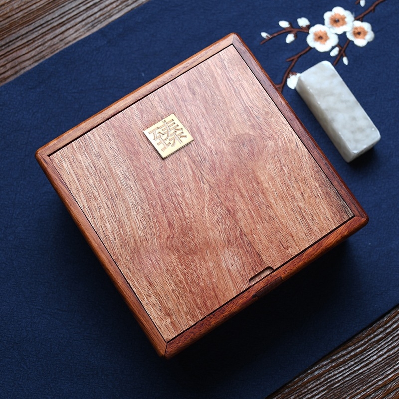 Cutie pentru bijuterii cu mecanism, construcție mortise-and-tenon, lemn natural, depozitare bijuterii