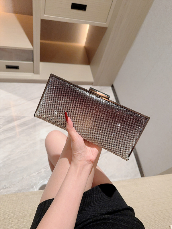 Női estélyi táska, rhinestone kövekkel, vízszintes négyszögletes forma, záras nyitás, poliészter bélés, ősz 2025