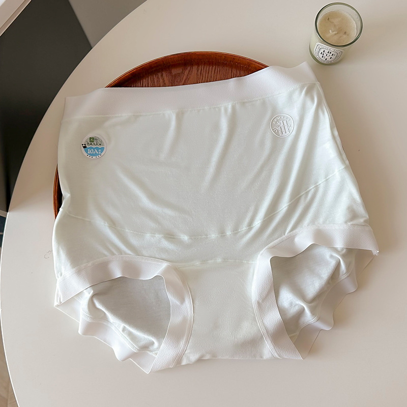 Kismama fehérnemű, magas derék, terhesség középső- és késői szakaszára, antibakteriális bambuszrostos anyag, pamut bélés