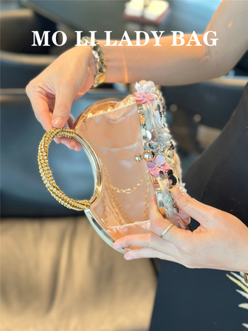 Mindennapi keresztbody táska kézzel készített virágos fém gyűrű fogantyúval, poliészter, mágneses zár, 2025 tél, mindennapi használatra