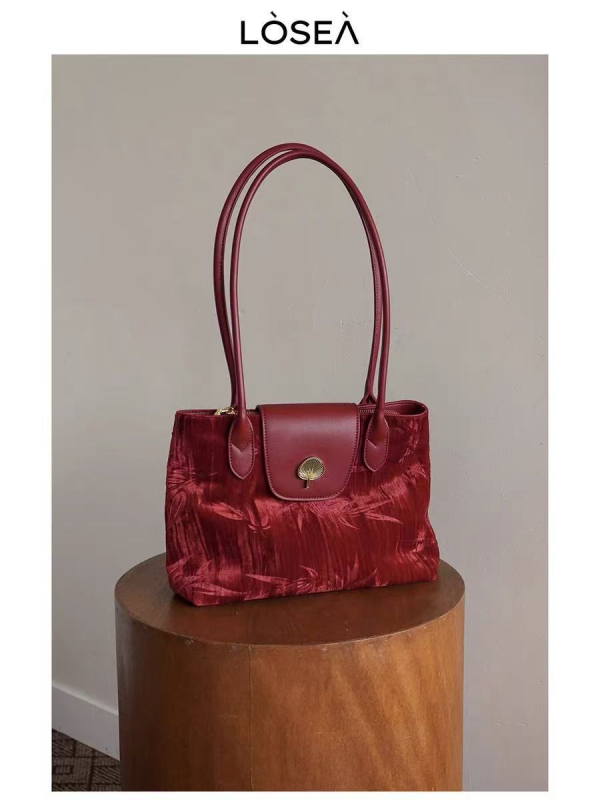 Corduroy tote táska, Mix-and-Match stílus, cipzáros zárás, műbőr bélés, szabadidős vagy utazási használatra