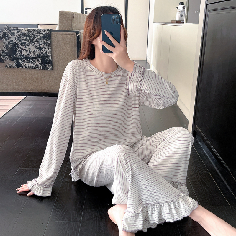 Σετ πιτζάμες από Modal Cotton με ριγές, μακριά μανίκια και παντελόνια πλήρους μήκους, μεσαίου πάχους 181–200 g/m²