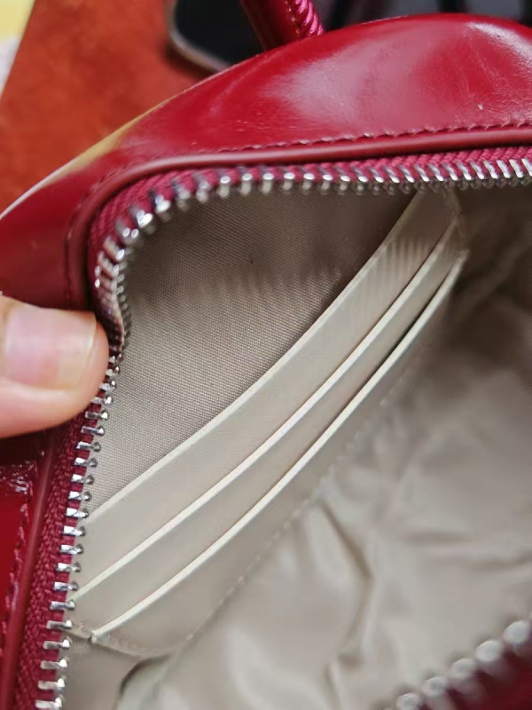 PU táska uniszex stílusban, Boston stílusú táska, cipzár, poliészter bélés, egy vállpánt