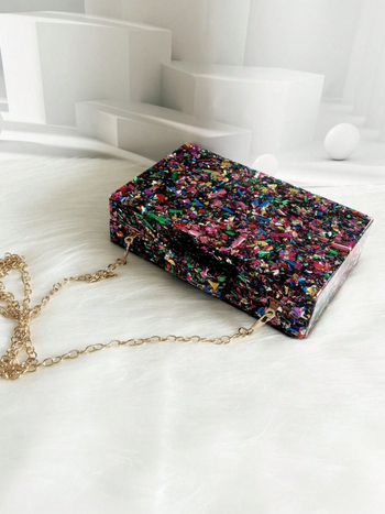 Estélyi táska akrilból, vízszintes négyzet alakú, mágneses csattal, mobiltelefon zseb, pamut bélés