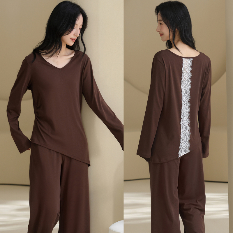 Ženski set pidžama — modalna tkanina, dugi rukavi, kapuljača, V-izrez, čipkasti stil princeze