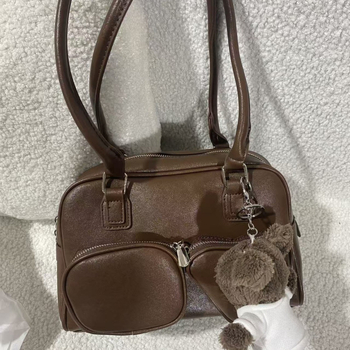 Torba Tote: PU materijal, horizontalni kvadratni oblik, zatvarač, podstava od poliestera