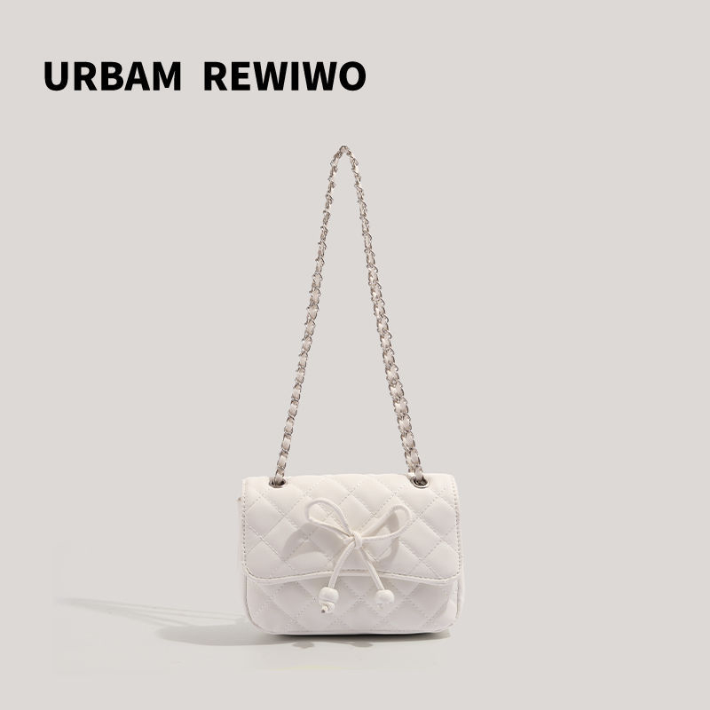 Crossbody torba s mašnicom i rhombusnim lancem, vodoravni kvadratni oblik, PU koža, podstava od poliestera, preklopno zatvaranje