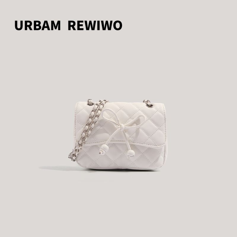 Crossbody torba s mašnicom i rhombusnim lancem, vodoravni kvadratni oblik, PU koža, podstava od poliestera, preklopno zatvaranje