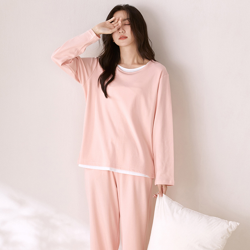 Ženski pidžama set od 100% pamuka, kapuljača, minimalistički stil, okrugli ovratnik, dugi rukavi, dugi hlače, prozračan