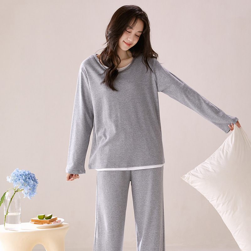 Ženski pidžama set od 100% pamuka, kapuljača, minimalistički stil, okrugli ovratnik, dugi rukavi, dugi hlače, prozračan