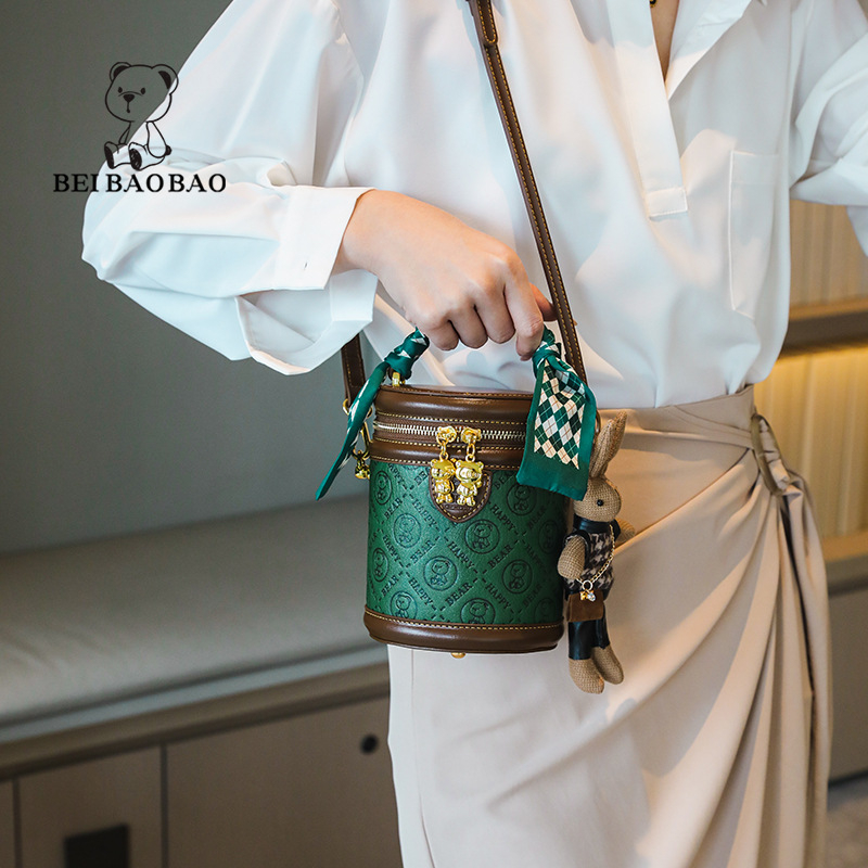 North Bag PU cilindrična bucket torba, crossbody s zipom – gradski minimalistički stil