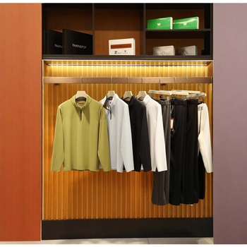 Muški dugi rukav T-shirt s polu-zipom i stojećim ovratnikom – prozračan poliester materijal, visoka elastičnost, jednobojno