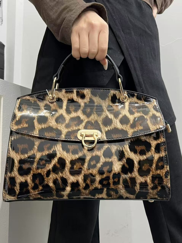PU torbica s leopardim uzorkom, crossbody s zatvaračem, podstava od poliestera, srednji kapacitet, svakodnevna uporaba