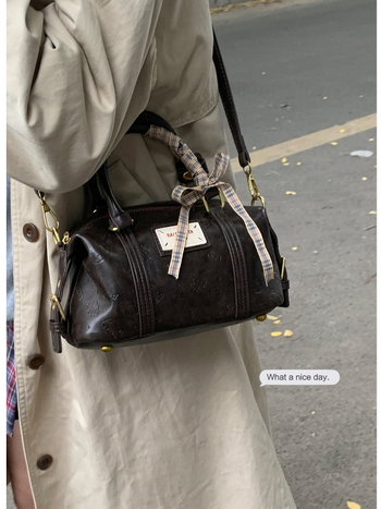 PU torba s oblikom jastuka, crossbody, gradski stil jednostavnosti, zatvaranje zipom