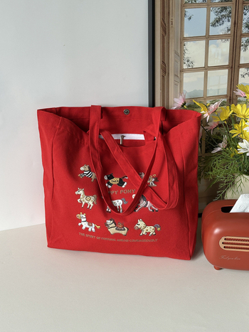 Vászon tote táska, utcai stílus, vízszintes négyszög alakú, mágneszár, belső cipzáras zseb