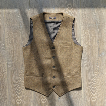 Γιλέκο σε σχήμα Υ, στερεό μοτίβο, 70% πολυεστερικό μείγμα, ύφασμα συνθετικών ινών, Χειμώνας 2024