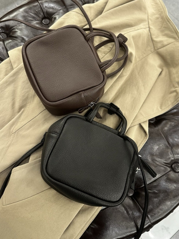 Mala kvadratna torbica od prave kože za žene, stilna torbica za ramena, višenamjenska kozmetička torbica, jednostavan crossbody stil