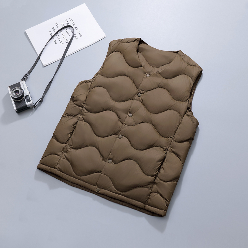 Мъжка лека пухена жилетка с кръгла яка, тънка, свободна кройка, пълнеж 60 г пух от патица, зима