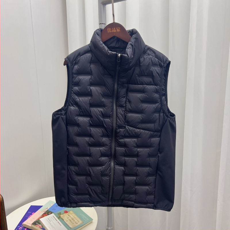 Мъжка пухена жилетка, найлонова тъкан, 86–90% пух, 39–48 g пълнеж, свободна кройка