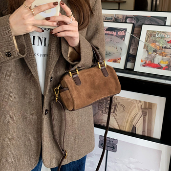 Boston torba od PU velura - crossbody preko ramena - zip zatvarač - svakodnevna uporaba - zima 2022