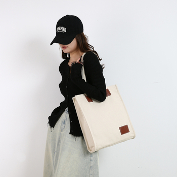 Női vászontáska váll- és tote-stílus, városi egyszerűség, függőleges négyzet alakú forma, belső zseb zipzárral