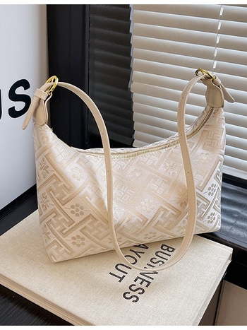 Alkaros táska irodalmi-nemzeti stílusban, poliészter, téglalap alakú forma, cipzár, belső ID rekesz