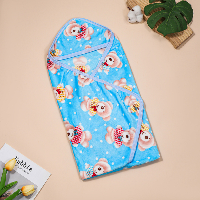 Dečka na objatie pre novorodenca s roztomilým potlačou na flaneli, výplň z polyesteru, látka polyester, hmotnosť do 0,5 kg, jar a jeseň, moderný minimalistický štýl